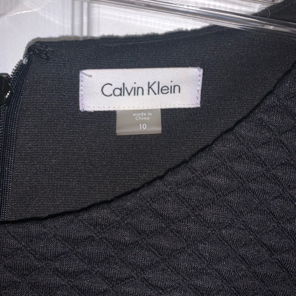 Calvin Klein dress - Picture 4 of 8